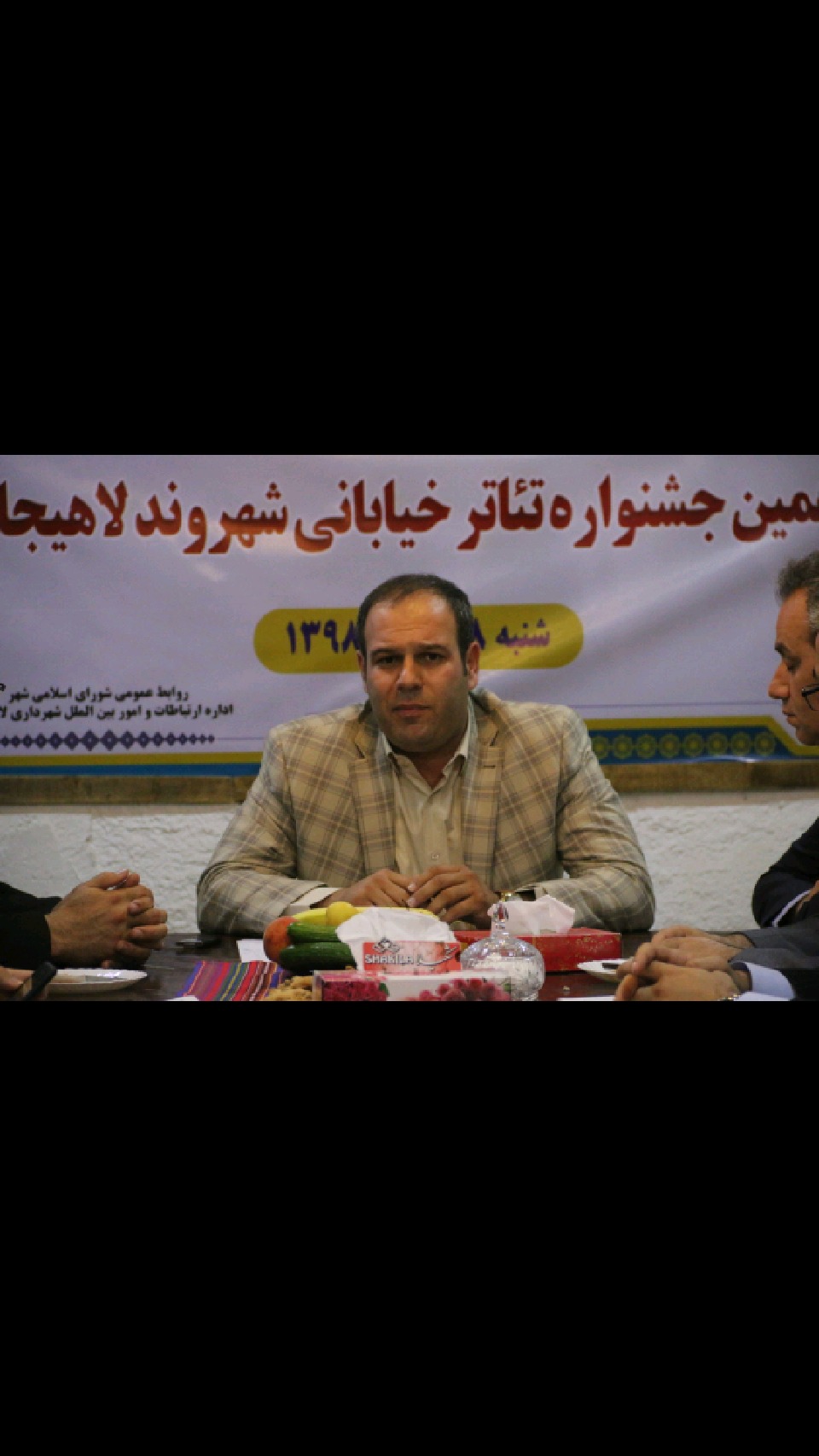 شهردار لاهیجان به‌عنوان دبیر دهمین جشنواره تئاتر خیابانی شهروند منصوب شد 